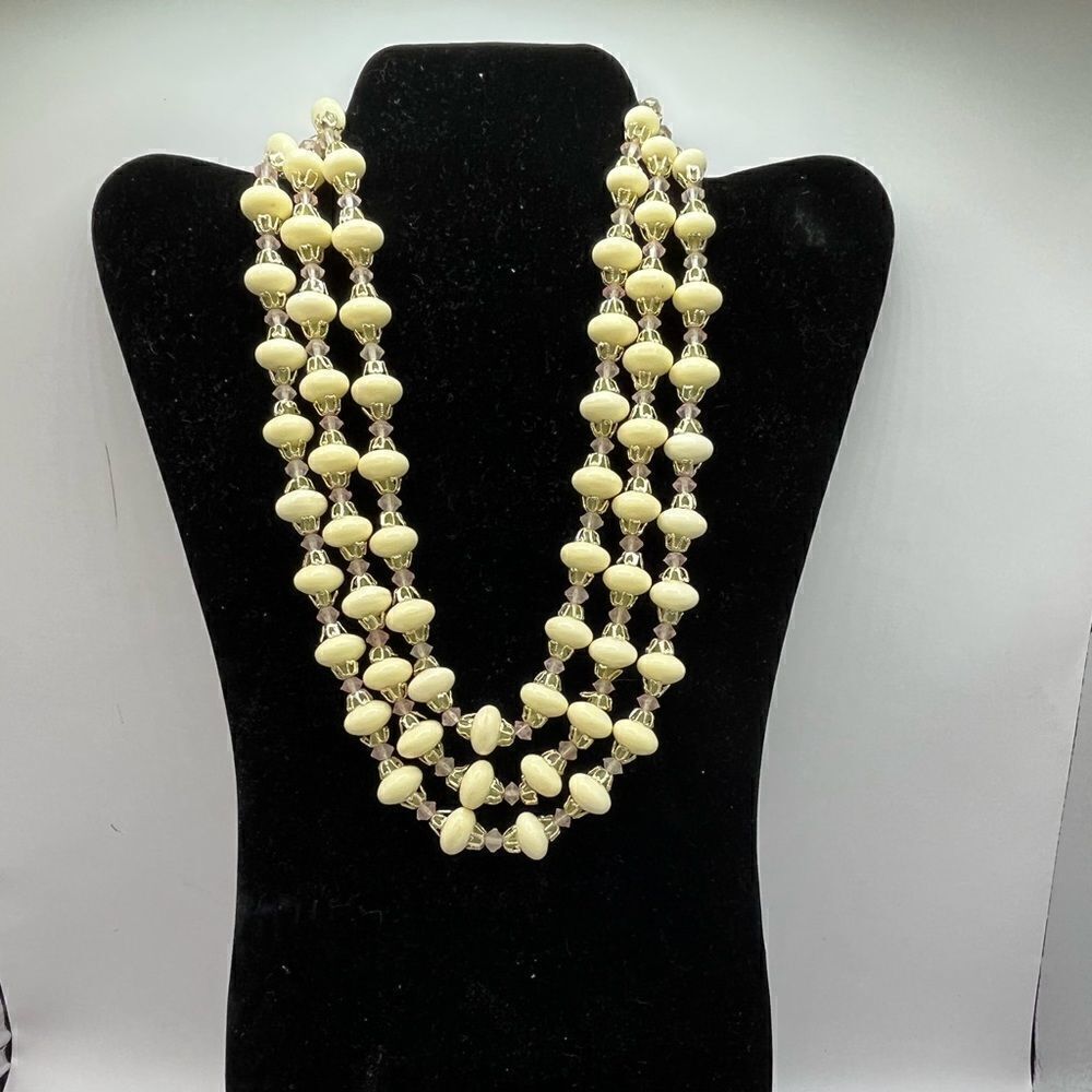 1950’s, glass and plastic 3 strand vintage necklace.